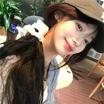 宝拉：裸画像